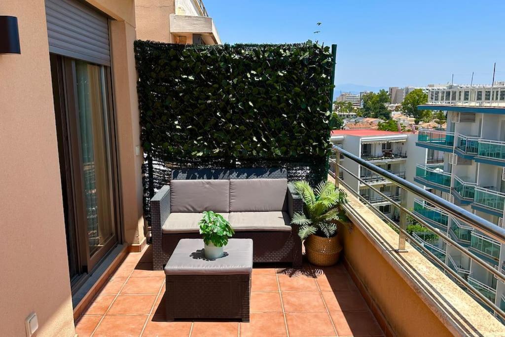 Atico Puerto Marina 2 Hab Con Piscina, 500M De La Plata Apartment Torremolinos Luaran gambar