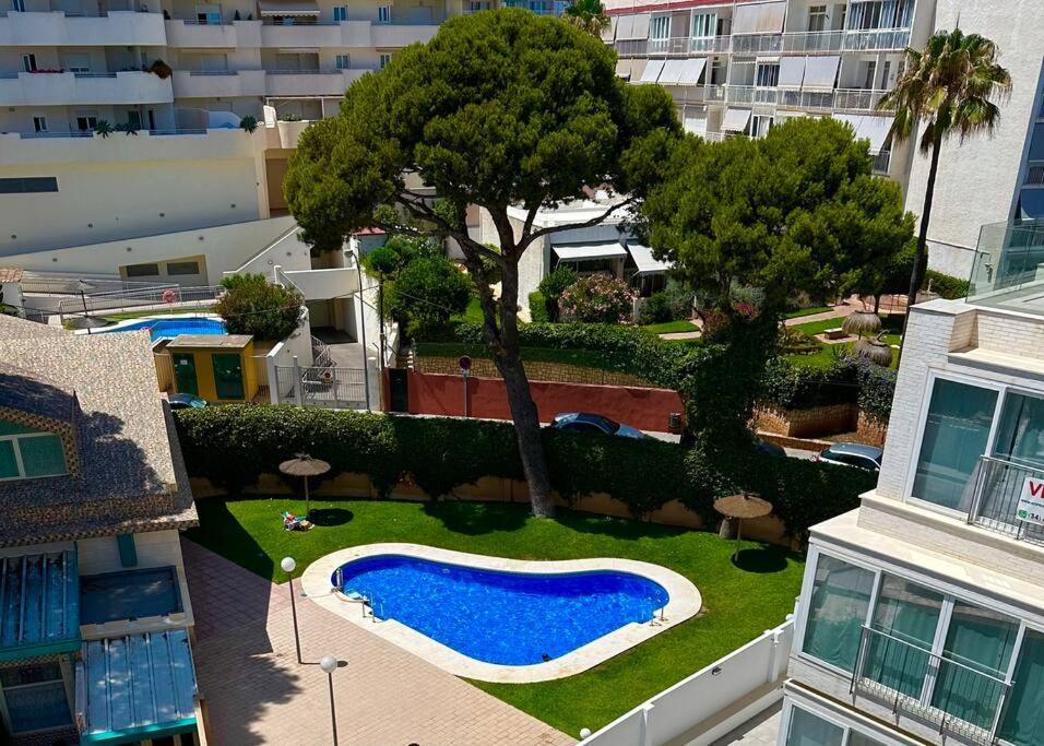 Atico Puerto Marina 2 Hab Con Piscina, 500M De La Plata Apartment Torremolinos Luaran gambar